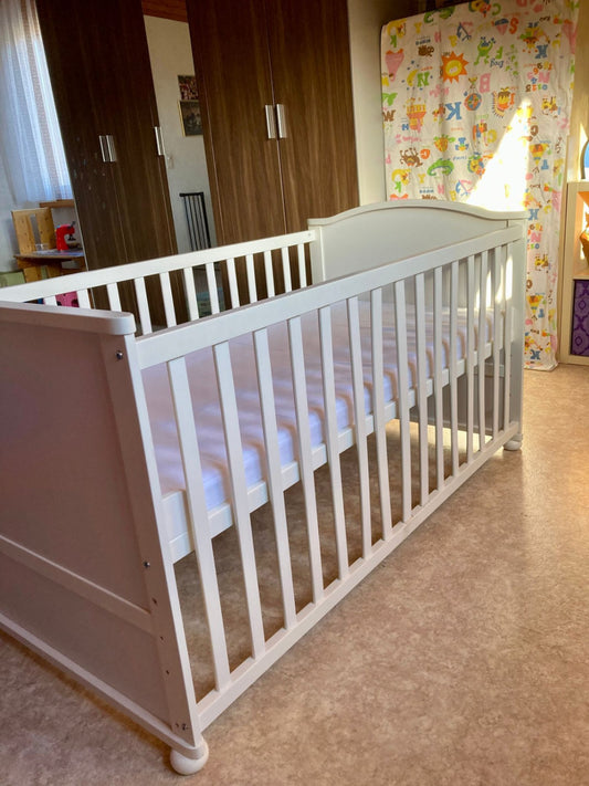 Kinderbett Weiß